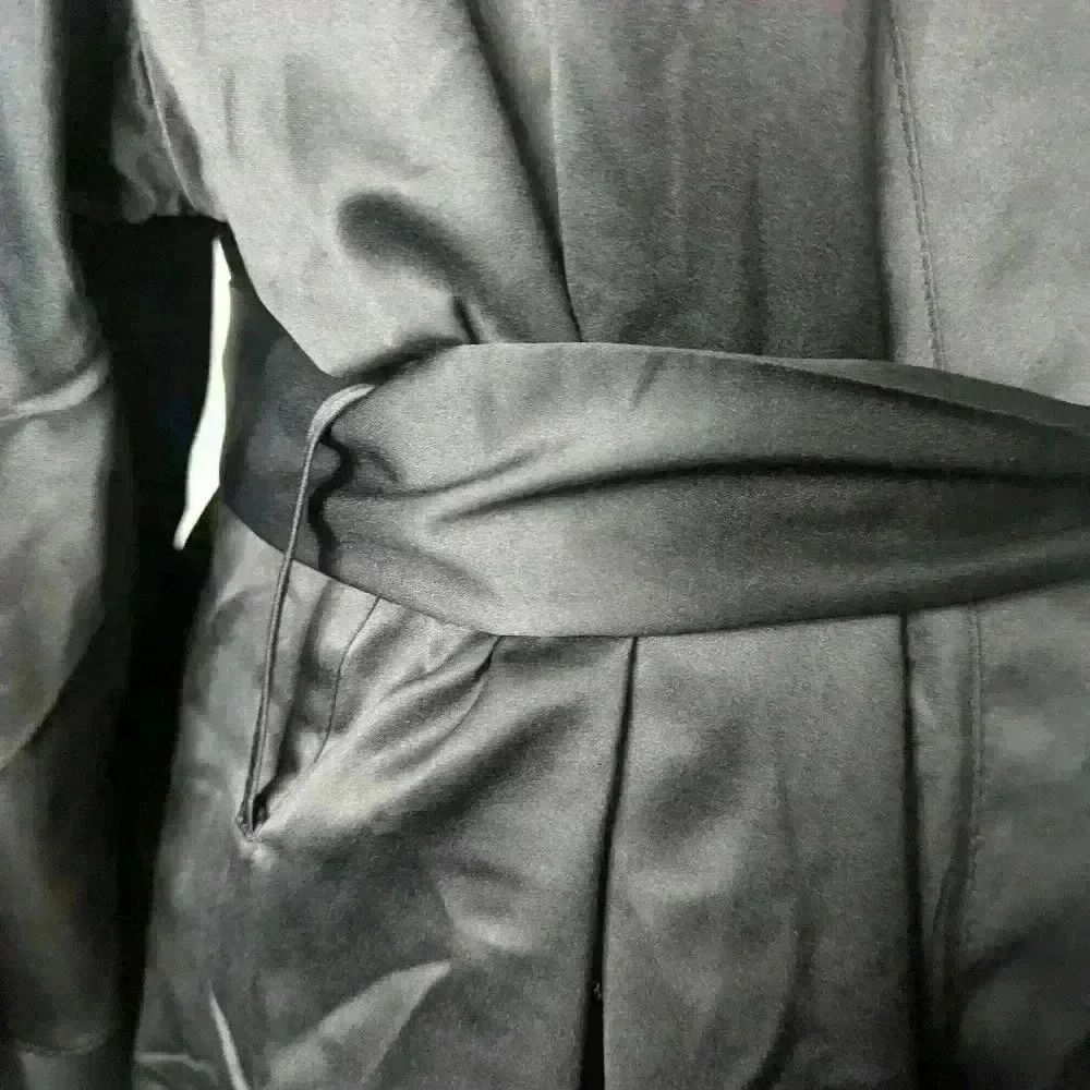 ThirdLove Black Robe - Picture 9 of 10
